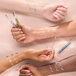 Catrice Space Glam Liquid Effect Eyeliner 010 Silver 1,4 gr