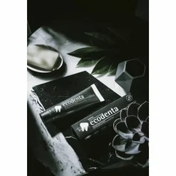 Ecodenta Tandpasta Extra Whitening Black Houtskool 100 ml