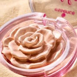 essence Aloha, Babes! Flower Highlighter 01 Paradise. Glow. Repeat. 6,95 gr