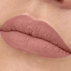essence 8h Matte Liquid Lipstick 04 Rosy Nude 2,5 ml