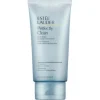 Estee Lauder Perfectly Clean Cleansing Gelee-RefinerEen ware explosie aan verfrissing voor je huid, na het aanbrengen van de Perfectly Clean Multi-Action Cleansing Gelée/Refiner, die ook nog eens mild reinigt en exfolieert tegelijkertijd.Deze veelzijdige, frisse, schuimende gel van Estée Lauder is gevuld met zachte, exfoliërende kralen.verwijdert op effectieve manier alle onzuiverheden en schilferszuivert de poriën, herstelt de huidmaakt de huid weer egaal en gladhelpt om het teveel aan huidafscheiding te beheersenJe huid ziet er gezond, fris en stralend uit Aanvullende informatie GebruiksaanwijzingGebruik 's morgens en 's avonds. Goed schudden. Zachtjes inmasseren op de droge huid en afspoelen. Vermijd het gebied rond de ogen. Ingrediënten Wateraquaeau, Sodium laureth sulfate, Acrylates copolymer, Sucrose, Lauramidopropyl betaine, Jojoba esters, Glycerin, Silybum marianum (lady's thistle) extract, Gentiana lutea (gentian) root extract, Algae extract, Lauryl methacrylate/glycol dimethacrylate crosspolymer, Caffeine, Sorbitol, Sodium cocoyl sarcosinate, Dimethicone, Zinc pca, Laureth-2, Sodium hyaluronate, Propanediol, Potassium hydroxide, Disodium cocoyl glutamate, Sodium cocoyl glutamate, Monosodium citrate, Polyquaternium-7, Sodium sulfate, Fragrance (parfum), Sodium chloride, Citric acid, Edta, Methylchloroisothiazolinone, Methylisothiazolinone, Phenoxyethanol Allergenen niet bekend Allergenen Disclaimer Let op: Hoewel we zorgvuldig allergeneninformatie op onze productpagina’s verstrekken, kunnen de ingrediënten en allergenen in de producten door de fabrikant worden aangepast. Raadpleeg daarom altijd de verpakking voordat je het product consumeert, vooral als je een allergie of intolerantie hebt. De informatie op onze website is bedoeld als aanvullende ondersteuning en kan niet altijd het etiket op de verpakking vervangen. Bij vragen over allergenen of andere productinformatie, neem gerust contact met ons op. Fabrikant informatie Merk: Estee Lauder Ean: 27131988083 Artikel: 1037-606 Reviews Schrijf jouw review Hoe controleren en plaatsen wij reviews? Plein plaatst enkel reviews van klanten en personen die het product daadwerkelijk gebruikt hebben, ook wanneer deze negatief of neutraal is. Voordat de review geplaatst wordt controleren we handmatig of deze écht is en voldoet aan onze reviewvoorwaarden. Wanneer het product op Plein gekocht is vermelden we dat bij de review. Plein betaalt niet voor reviews, wanneer een reviewer door een andere partij is vergoed staat dit erbij vermeld. Er zijn nog geen reviews geschreven. Schrijf als eerste een review. Estee Lauder Perfectly Clean Cleansing Gelee-Refiner 150 ml
