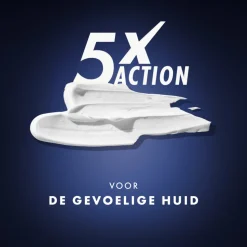 Gillette Fusion Scheerschuim Met Amandelolie Voor De Gevoelige Huid 250 ml