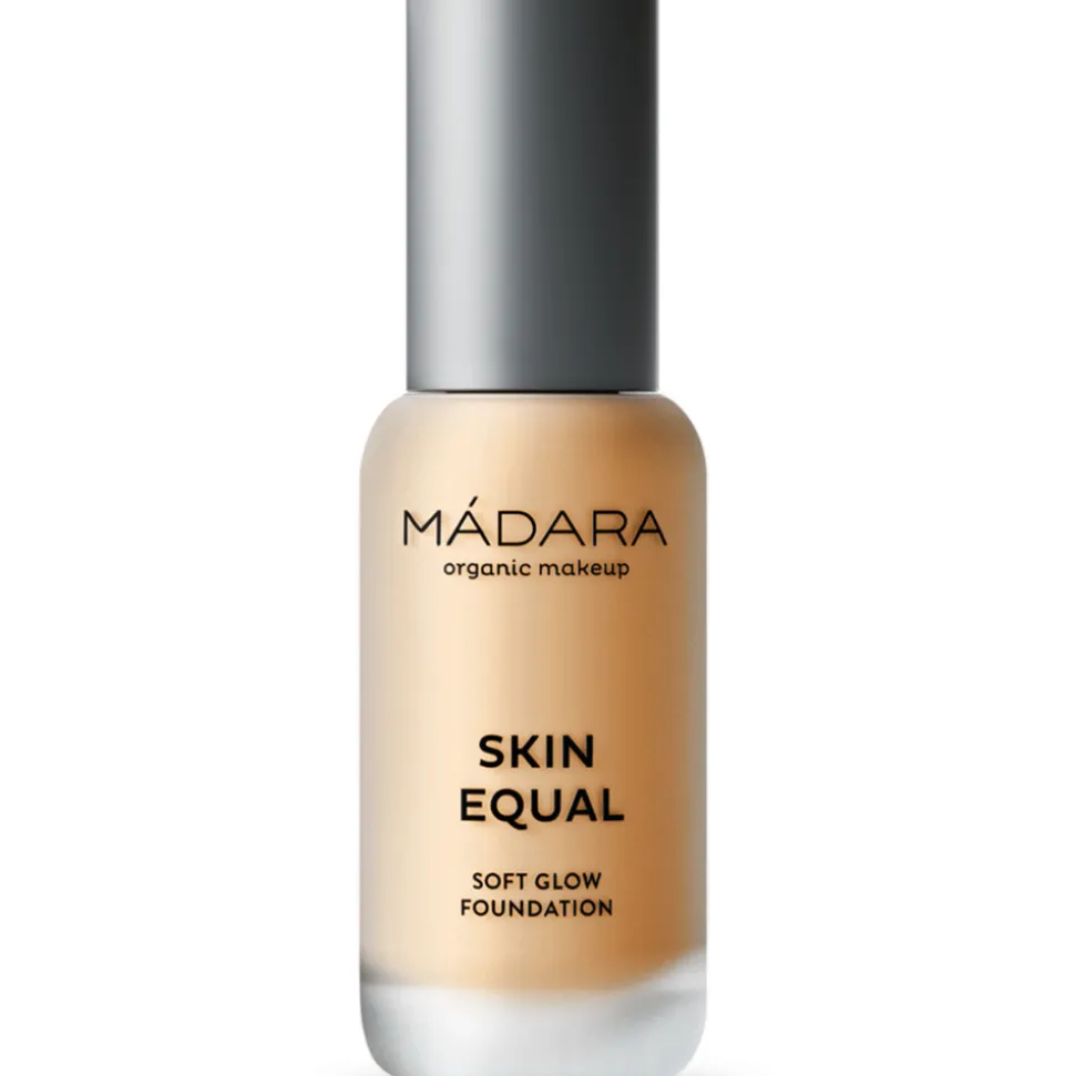 Madara Skin Equal Soft Glow Foundation SPF 15 50 Golden Sand 30 ml