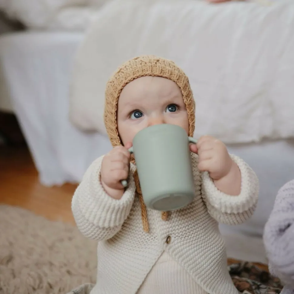 Mushie Trainer Dinkbeker Sage