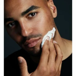 NIVEA Men Scheerschuim Protect & Care Hydraterend 250 ml