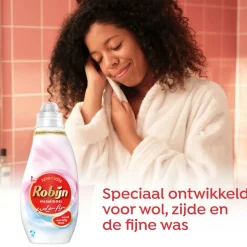 Robijn Vloeibaar Wasmiddel Wol & Fijn 18 Wasbeurten 720 ml