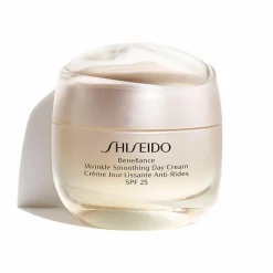 Shiseido Benefiance Wrinkle Smoothing Day Cream SPF25 50 ml