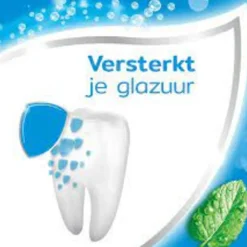 12x Aquafresh Tandpasta Freshmint Frisse Adem 75 ml