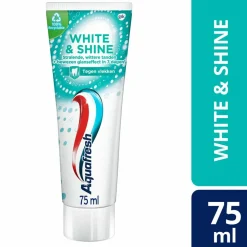 12x Aquafresh Tandpasta White & Shine 75 ml