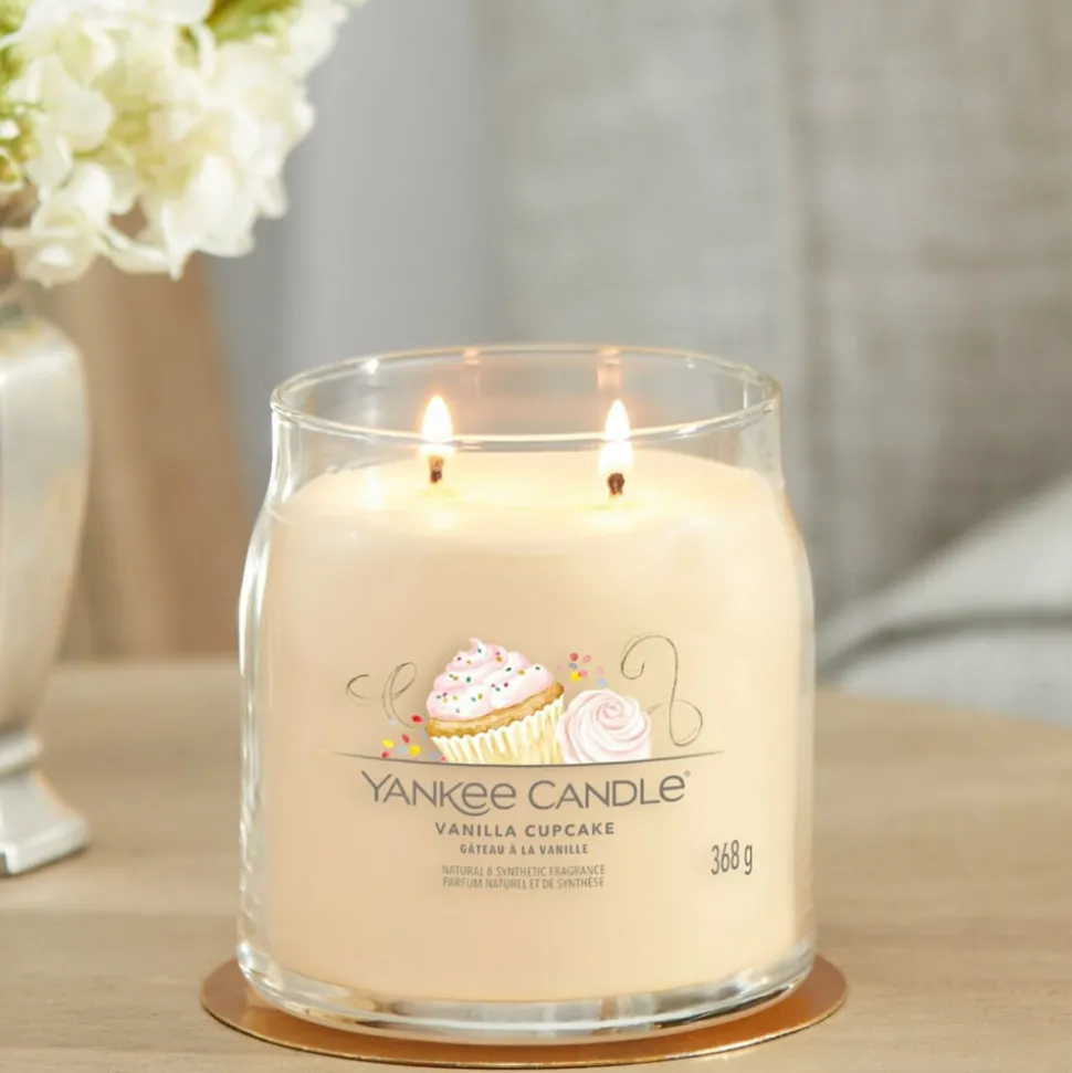 Yankee Candle Geurkaars Medium Jar Vanilla Cupcake 368 gr